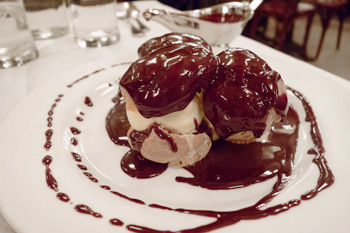 Profiteroles